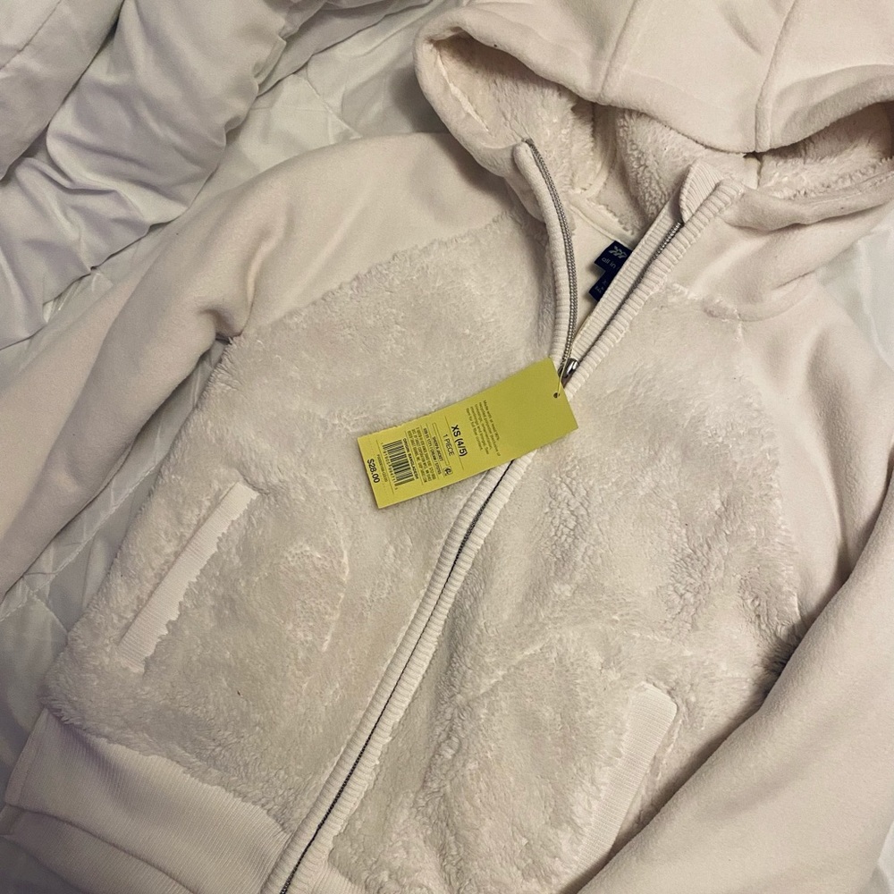 White fleece jacket girls XS(4/5) new